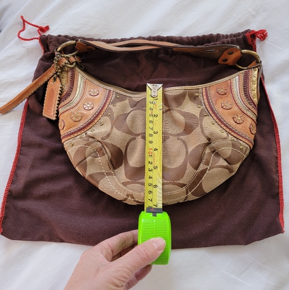 Coach boho style shoulder bag 👛 - Picture 7 of 7